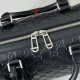 Premio Repliche Borsa da viaggio piccola Gucci GG Emblem da uomo 855789 Nero Imitazione Outlet Online