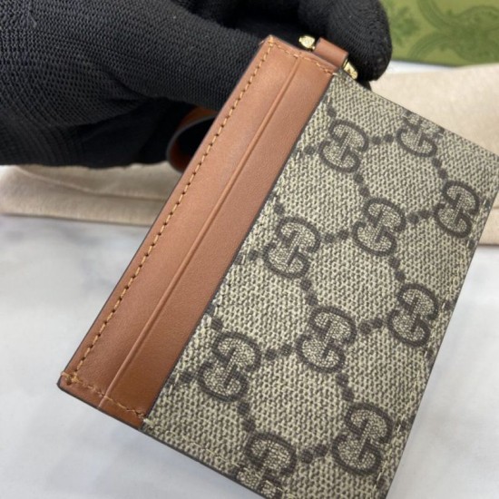 Premio Repliche Porta carte Gucci GG Emblem con cinturino 819121 Marrone Imitazione Outlet Online