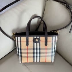 Premio Repliche Borsa tote Burberry Mini Reversible Bloomsbury Check nera/marrone Imitazione Outlet Online