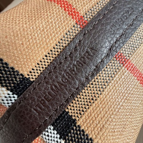 Premio Repliche Borsa tote Burberry Mini Reversible Bloomsbury Check nera/marrone Imitazione Outlet Online