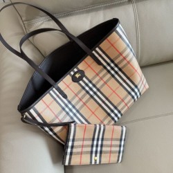 Premio Repliche Borsa tote Burberry Bloomsbury Highlands reversibile media Imitazione Outlet Online