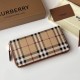 Premio Repliche Portafoglio con cerniera Burberry Vintage Check E-canvas Imitazione Outlet Online