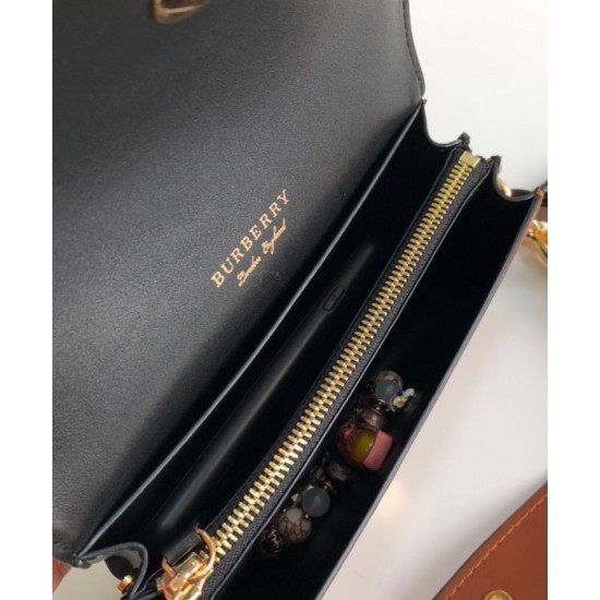 Premio Repliche Borsa a tracolla piccola con fibbia Burberry Caffè Imitazione Outlet Online