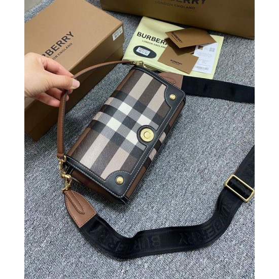 Premio Repliche Borsa Burberry con manico superiore nera Imitazione Outlet Online