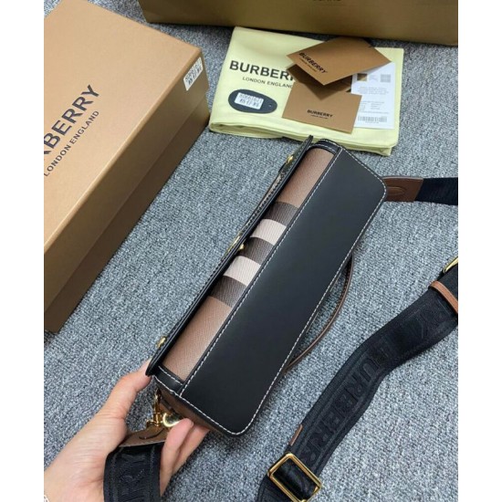 Premio Repliche Borsa Burberry con manico superiore nera Imitazione Outlet Online