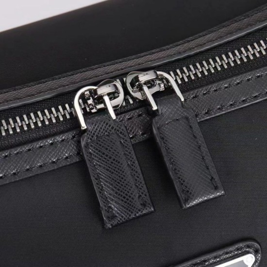 Premio Replica Borsa tote Prada Re-Nylon con finiture in pelle nera Imitazione Outlet Italia