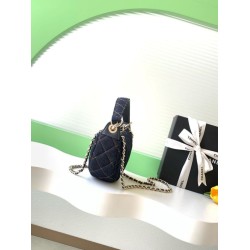 Replica Chanel 26P Clutch con catena AP5094 denim blu scuro False Online Economiche Originali Premio Replica Chanel 26P Clutch con catena AP5094 denim blu scuro Imitazione Outlet Italia
