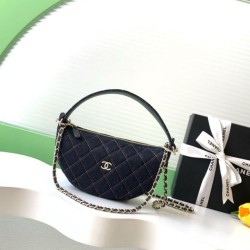 Premio Replica Chanel 26P Clutch con catena AP5094 denim blu scuro Imitazione Outlet Italia