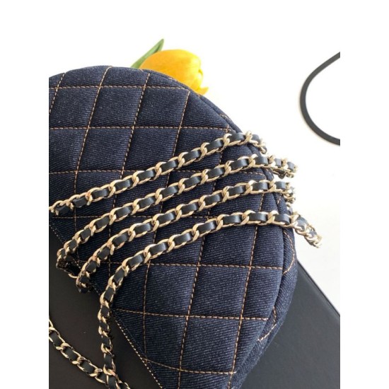 Premio Replica Chanel 26P Clutch con catena AP5094 denim blu scuro Imitazione Outlet Italia