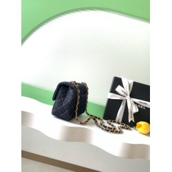 Replica Borsa Chanel Mini Rectangular Classic Flap AS1116 denim blu scuro False Online Economiche Originali Premio Replica Borsa Chanel Mini Rectangular Classic Flap AS1116 denim blu scuro Imitazione Outlet Italia