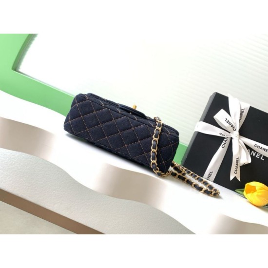 Premio Replica Borsa Chanel Mini Rectangular Classic Flap AS1116 denim blu scuro Imitazione Outlet Italia