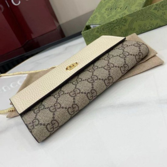 Premio Replica Portafoglio Gucci GG Marmont bicolore con catena 546585 marrone/Bianco Imitazione Outlet