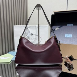 Premio Replica Borsa a tracolla Prada Aimée media bordeaux Imitazione Outlet