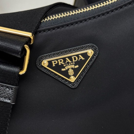 Premio Replica Borsa a tracolla Prada Re-Nylon Demi-Lune 1BH222 nera Imitazione Outlet