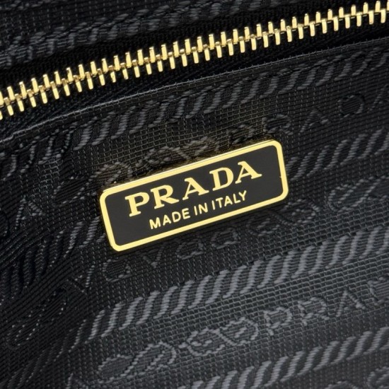 Premio Replica Borsa a tracolla Prada Re-Nylon Demi-Lune 1BH222 nera Imitazione Outlet