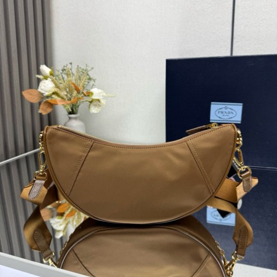 Premio Replica Borsa a tracolla Prada Re-Nylon Demi-Lune 1BH222 marrone Imitazione Outlet