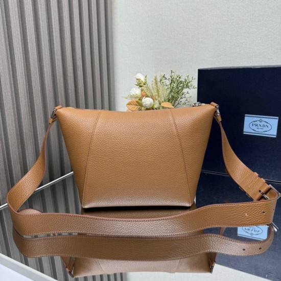 Premio Replica Borsa a tracolla Prada messenger 2VH178 Marrone Imitazione Outlet