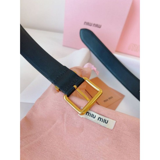 Premio Replica Cintura con fibbia color oro Miu Miu 35mm Nero Imitazione Outlet