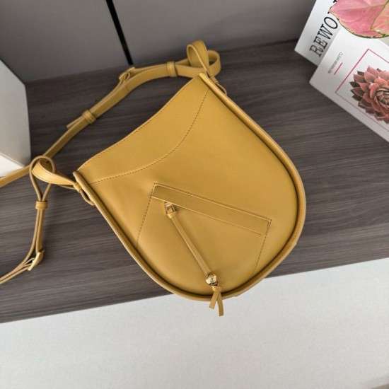 Replica Premium Borsa a tracolla Loewe Hammock Slice Giallo Imitazione Outlet