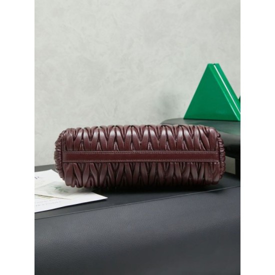 Replica Premium Pochette Miu Miu Caprice trapuntata nappa 5BF130 Borgogna Imitazione Outlet