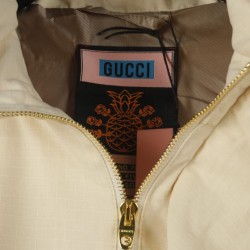 Perfetto Replica Giacca Gucci con cappuccio e tasca con cerniera ricamata Imitazione Outlet