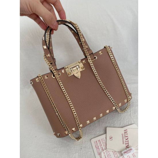 Borsa a tracolla piccola Valentino Garavani Rockstud False Fatte Bene Dupe Replica Borsa a tracolla piccola Valentino Garavani Rockstud Imitazione Outlet Online