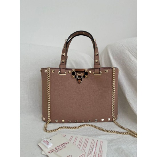 Borsa a tracolla piccola Valentino Garavani Rockstud False Fatte Bene Dupe Replica Borsa a tracolla piccola Valentino Garavani Rockstud Imitazione Outlet Online