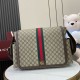 Replica Gucci grandi cambiamenti nelle loro mani due-otto barre Imitazione Outlet Online