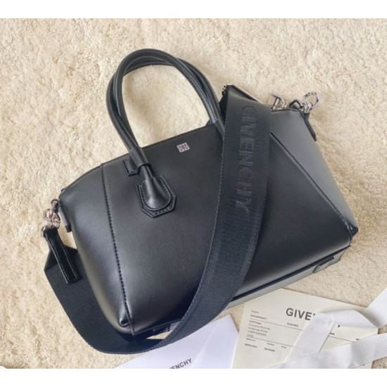 Replica Borsa Givenchy Antigona piccola Nero Imitazione Outlet Online