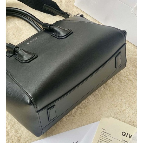 Replica Borsa Givenchy Antigona piccola Nero Imitazione Outlet Online