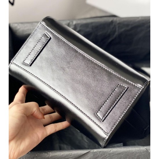 Replica Borsa Givenchy Mini Antigona Lock 4g nera Imitazione Outlet Online
