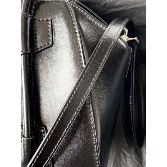 Replica Borsa Givenchy Mini Antigona Lock 4g nera Imitazione Outlet Online