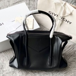 Replica Borsa Givenchy Antigona media con chiusura morbida Nero Imitazione Outlet Online