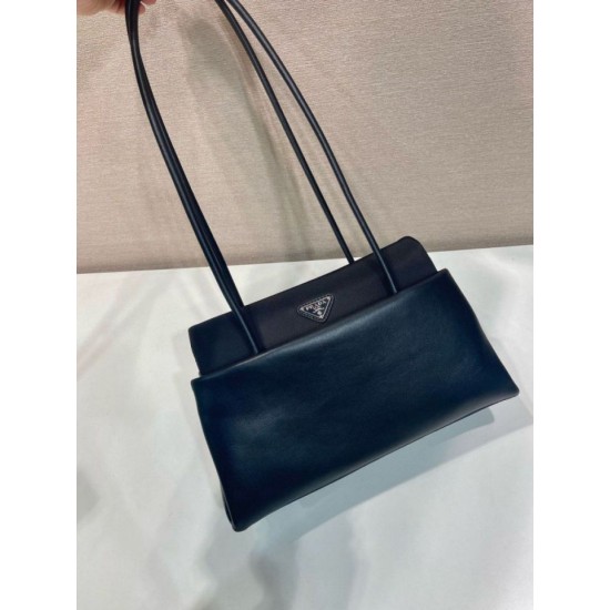 Replica Borsa Prada Passage di medie dimensioni con patta Re-Nylon 1BA495 Nero Imitazione Outlet Online