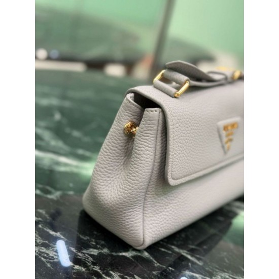 Replica Borsa a tracolla Prada con patta 1BN022 Nero Imitazione Outlet Online