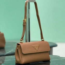 Replica Borsa a tracolla Prada con patta 1BN022 marrone Imitazione Outlet Online