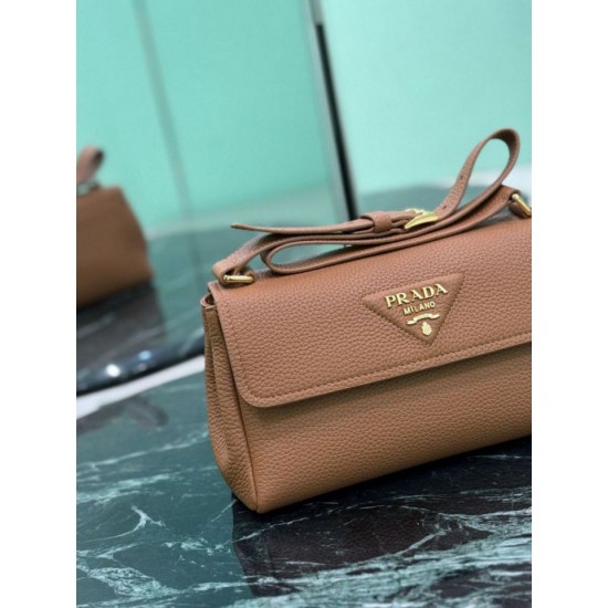 Replica Borsa a tracolla Prada con patta 1BN022 marrone Imitazione Outlet Online