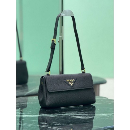Replica Borsa a tracolla Prada con patta 1BN022 Nero Imitazione Outlet Online