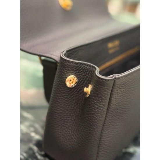 Replica Borsa a tracolla Prada con patta 1BN022 Nero Imitazione Outlet Online