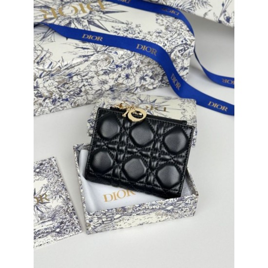 Replica Portacarte Lady Dior con patta e liconica impuntura Cannage Nero Imitazione Outlet Online