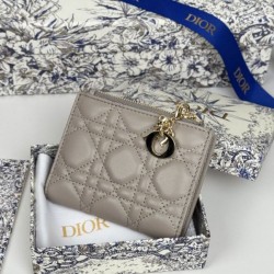Replica Portacarte Lady Dior con patta e liconica impuntura Cannage Grigio Imitazione Outlet Online