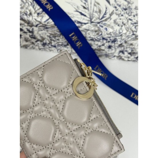 Replica Portacarte Lady Dior con patta e liconica impuntura Cannage Grigio Imitazione Outlet Online