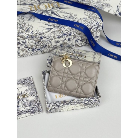 Replica Portacarte Lady Dior con patta e liconica impuntura Cannage Grigio Imitazione Outlet Online
