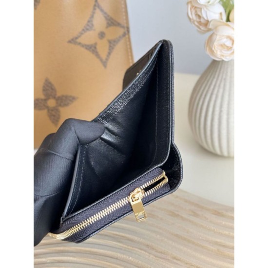 Replica Portafoglio compatto YSL Saint Laurent Cassandre Matelassé Nero Imitazione Outlet Online