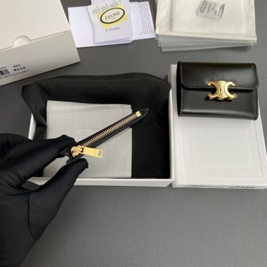 Replica Portafoglio compatto Celine con portamonete Triomphe nero Imitazione Outlet Online