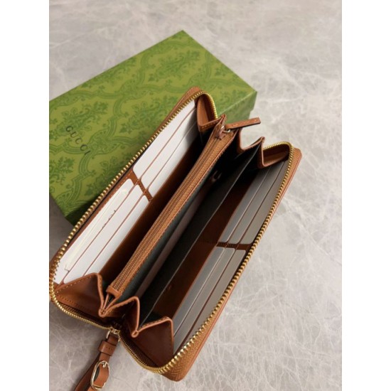 Replica Portafoglio Gucci GG Supreme con cerniera 821803 Marrone Imitazione Outlet Online