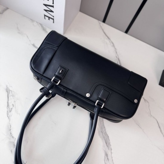 Replica Borsa a tracolla Loewe Amazona 31 pelle nabuk granulata Nero Imitazione Fallate Outlet