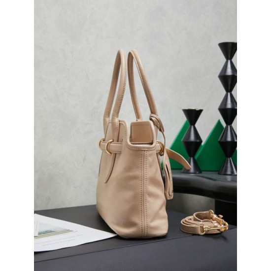 Replica Borse tote pelle Miu Miu Adventure 5BA292 Bianco Crema Imitazione Fallate Outlet