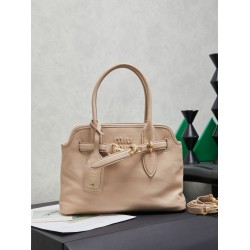 Replica Borse tote pelle Miu Miu Adventure 5BA292 Bianco Crema Imitazione Fallate Outlet