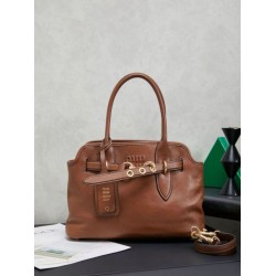 Replica Borse tote pelle Miu Miu Adventure 5BA292 Marrone Imitazione Fallate Outlet
